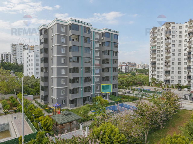 REMAX AVLU'DAN 75.YIL MAH.'DE SİTE İÇİ KİRALIK 1+1 DAİRE