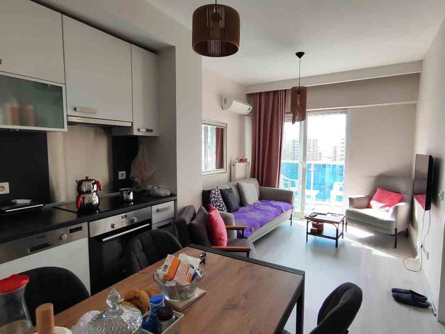 YENİ EŞYALI KİRALIK ARA KAT 1+1 DAİRE