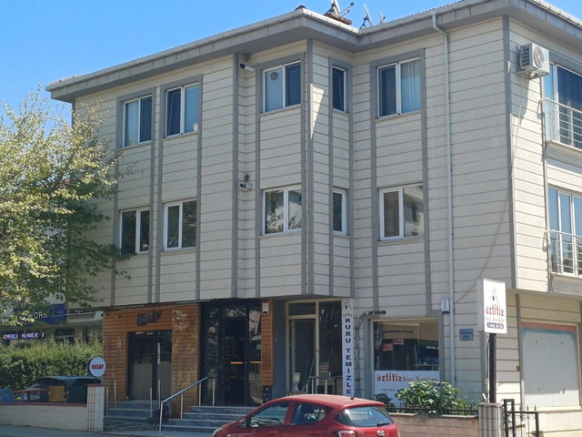 TUZLA POSTANE'DE KİRALIK 3+1 DAİRE
