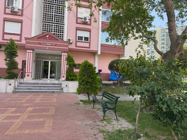 MAVIŞEHIR FLAMINGO'DA SATILIK 3+1 BÜYÜK DAIRE