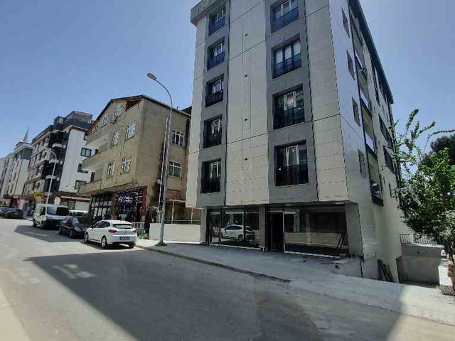 YAYLA MAHALLESİ SATILIK LÜKS DAİRE
