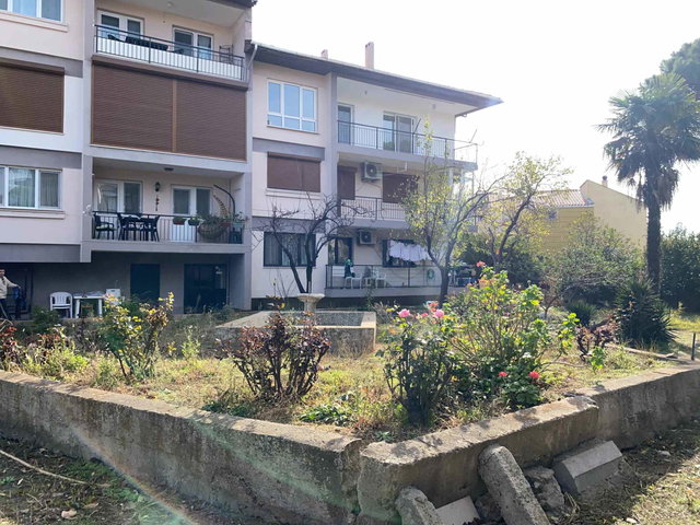 AYVALIK SEFA ÇAMLIK LAKA MEVKİİ DE KIRALIK DAİRE