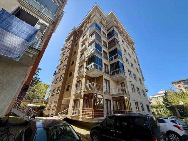 SANCAKTEPE YENİDOĞAN MAH SİTE İÇİ SATILIK 3+1 ARAKAT DAİRE