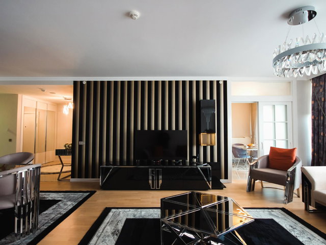 TEPE MESA PARK MOZAIK LÜKS EŞYALI KIRALIK 4+1 DAIRE/REMAX ENBATI