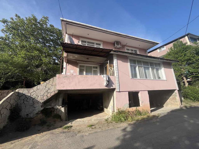 REMAX7TEPE DEN SATILIK YÜKSEK GİRİŞ 3+1 150 M2 DAİRE