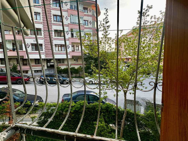 CEVİZLİDERE MAHALLESİ’NDE GENİŞ 3+1 | BÖLGEYE GÖRE UYGUN FİYATLI FIRSAT DAİRE