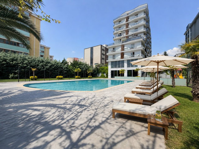 VIAPORTA YAKIN GREENLIFE SITESINDE BAHÇE KAT SATILIK EŞYALI