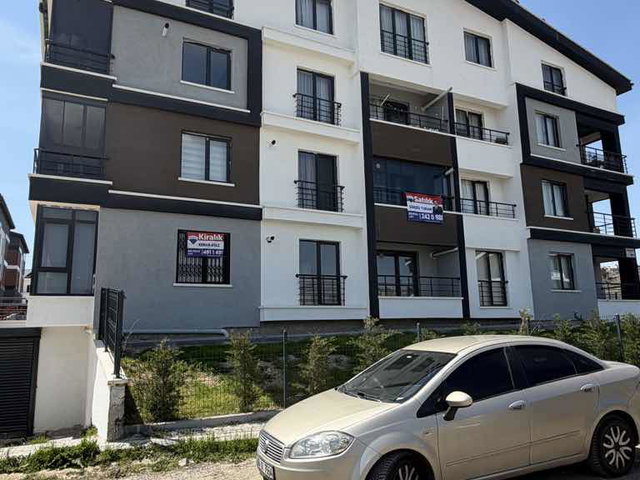 TAŞPINARDA KİRALIK EŞYALI 1+1 DAİRE