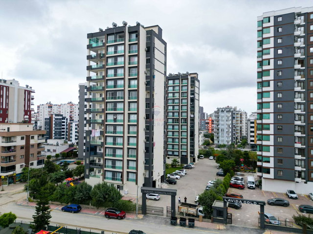 RE/MAX AURA'DAN MEZİTLİ MERKEZ MAH. SİTE İÇİ SATILIK 3+1 DAİRE