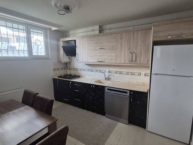 ŞERİFALİ MAHALLESİNDE KİRALIK EŞYALI 80 M2 2+1 DAİRE
