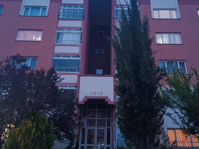 GÖLBAŞI TOKİ'DE (C2 TİP) 3+1 ARA KATTA KİRALIK EŞYALI DAİRE