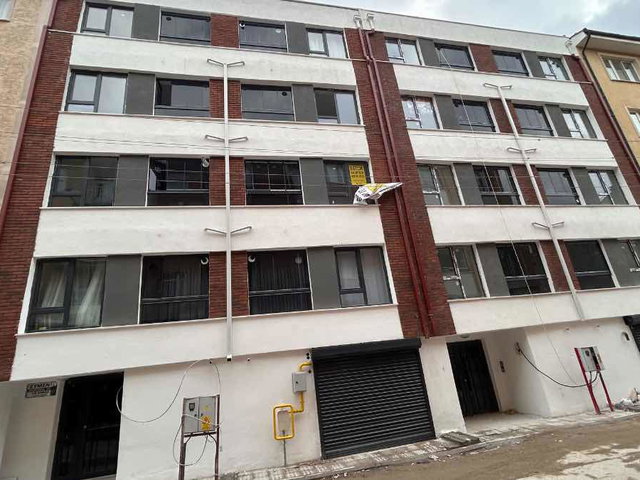 ESKİŞEHİR ODUNPAZARI HUZUR MAHALLESİNDE LÜKS 1+1 SATILIK DAİRE