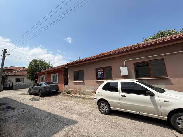 REMAX DESIGN HACIOĞLUNDA MASRAFSIZ SATILIK MÜSTAKİL EV