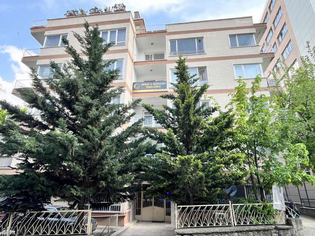 ANKARA, MİTHATPAŞA, SÜLEYMAN SIRRI SOKAK'TA GENİŞ 4+1 SATILIK