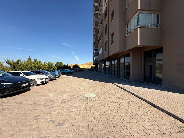 ALACAATLI BETA 2 SITESINDE SATILIK 3+1 LÜX DAIRE