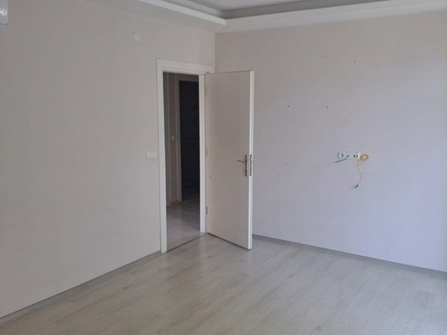 KAVAKLI MAH.3+1 ARAKAT KIRALIK GENIŞ DAIRE