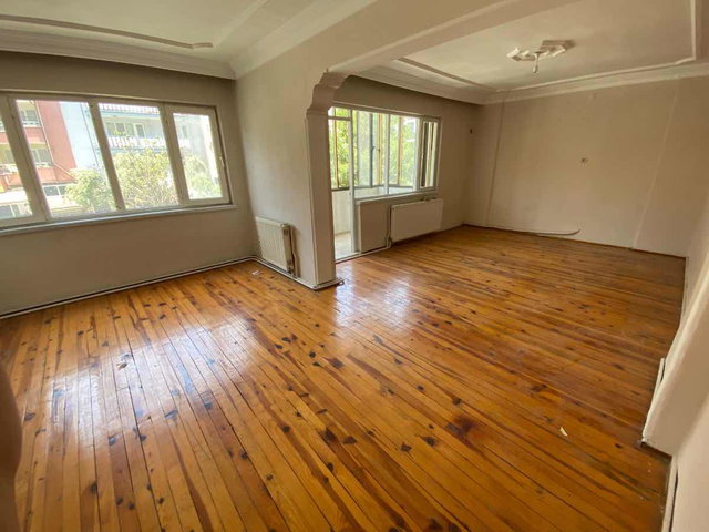 REMAX MODEL DEN INÖNÜ CADDESINDE 2+1 KIRALIK DAIRE