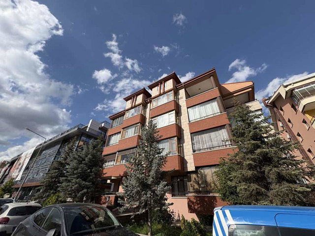 BURAK ŞAHİN REMAX - MUSTAFA KEMAL MAHALLESİ SATILIK 4+1 DAİRE