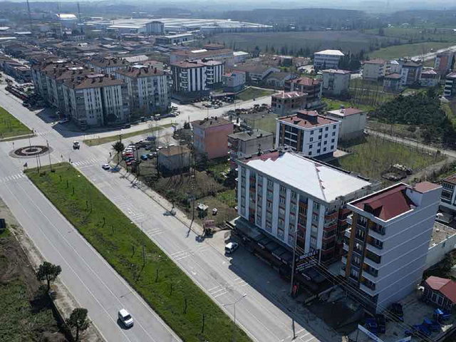 TERMEDE ANA YOL CEPHELİ 3+1 SATILIK FIRSAT DAİRE