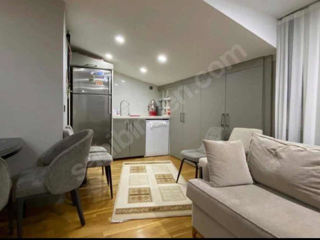 FULL EŞYALI ÖZEL YAPIM TERASLI 200 M² LÜKS DUBLEKS