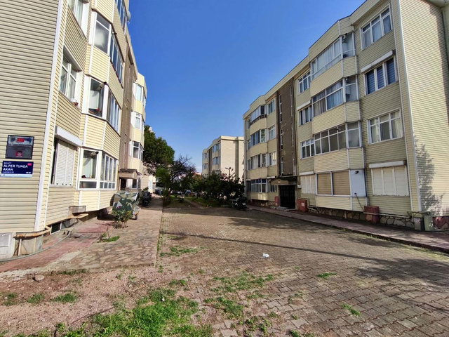 ÇANAKKALE BİGA ŞİRİNTEPE MAH. HASTANE VE OKUL YAKINI ÖZLER SİTESI 3+1 DAİRE