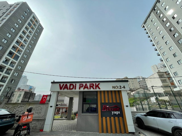 *RE/MAX*EKREM KOSTAK*VADI PARK EVLERI | 3+1 | İSKAN | K. OTOPARK
