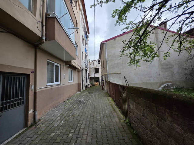 TOKLU MAHALLESİN DE 1+1 KİRA GETİRİLİ DAİRE (SATILIK)