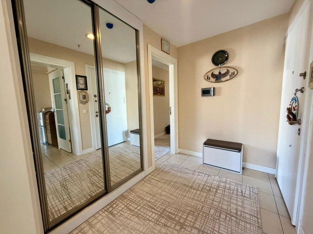 REMAX KAYA'DAN İNNOVİA 2'DE HAVUZ MANZARALI KÖŞE 3+1 DAİRE