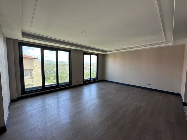 MENEKŞE 312 EVLERİ’NDE 4+1 GENİŞ TERASLI SATILIK DAİRE