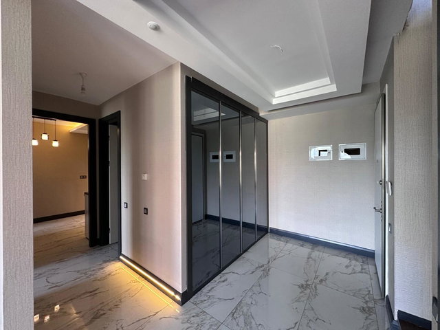 MENEKŞE 312 EVLERİ’NDE 4+1 GENİŞ TERASLI SATILIK DAİRE
