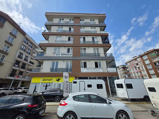 REMAX ASHILL SANCAKTEPE METRO VE BELEDIYEYE YAKIN KREDIYE UYGUN