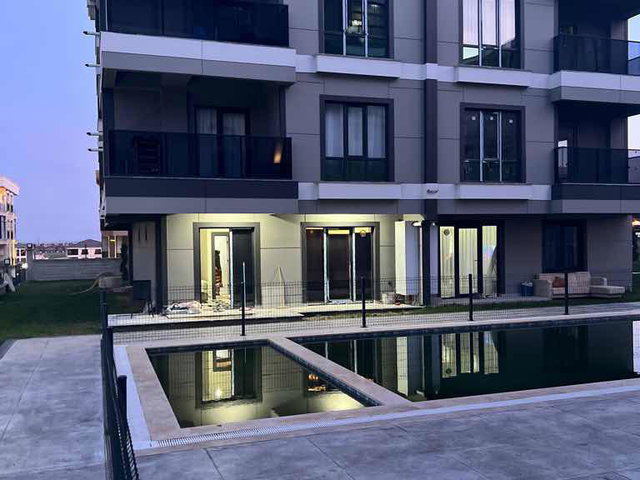 ZAFER MAH. KENTPARK 2 SİTESİNDE 1+1 FULL EŞYALI KİRALIK DAİRE