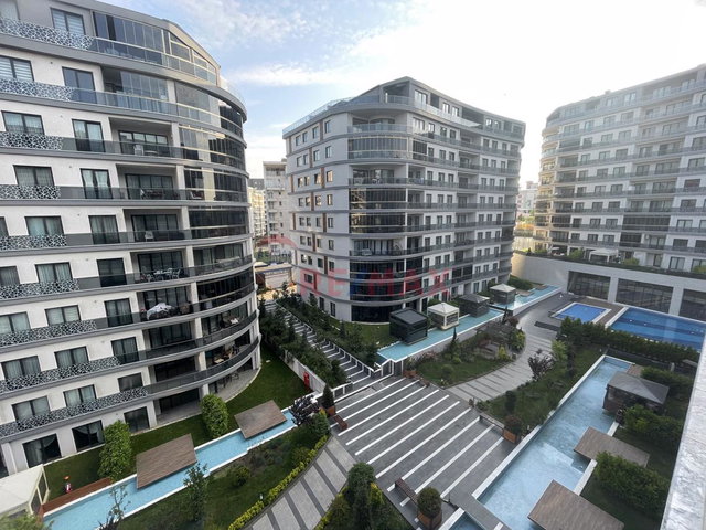 MOPAŞ BAHÇE EVLER PEYZAJ CEPHELİ 7. KAT AÇIK MUTFAK 3+1 DAİRE