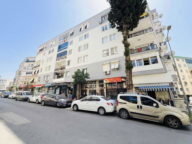 METRO VE ATA DURAĞI YAKINI ARAKAT ADANSÖRLÜ 3+1 SATILIK DAİRE