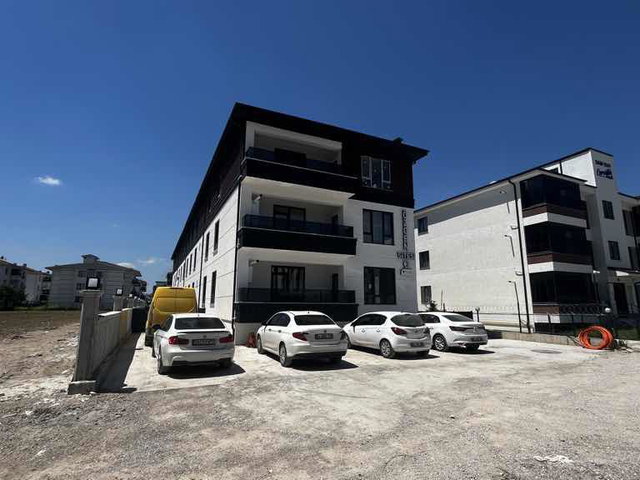 ADAPAZARI YAĞCILAR MAHALLESİ – SİTELER MEVKİİNDE 3+1 FERAH DAİRE