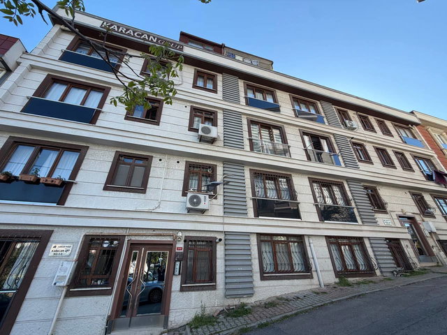 SATILIK ESATPAŞA 2+1 ARA KAT TEM OTOYOL KENARI