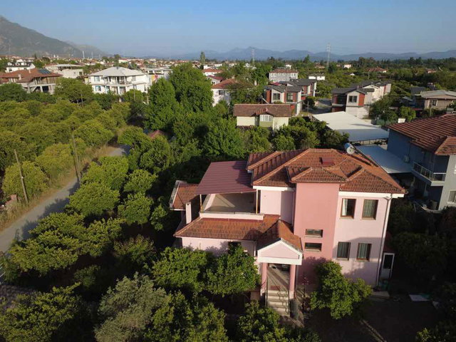 850 M² ARSA İÇİNDE SATILIK MÜSTAKİL 4+1 VİLLA – DOĞANIN İÇİNDE, HER YERE YAKIN!