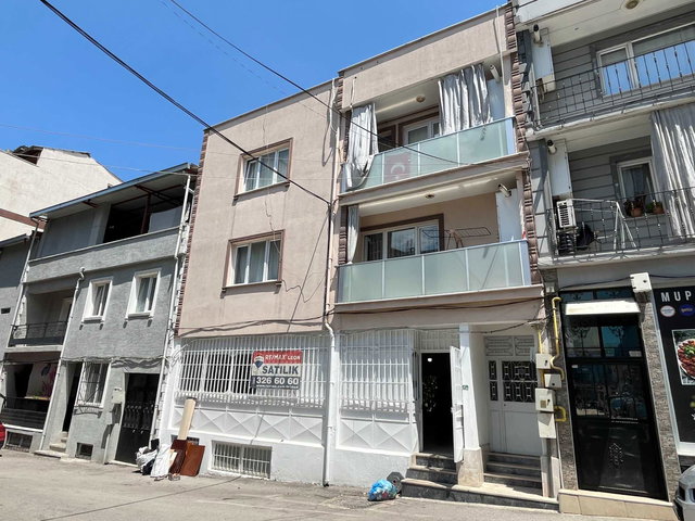 YILDIRIM ESENEVLER MAHALLESİ 1 DÜKKAN 2 DAİRELİ MÜSTAKİL EV