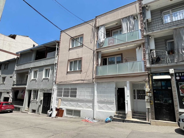 YILDIRIM ESENEVLER MAHALLESİ 1 DÜKKAN 2 DAİRELİ MÜSTAKİL EV