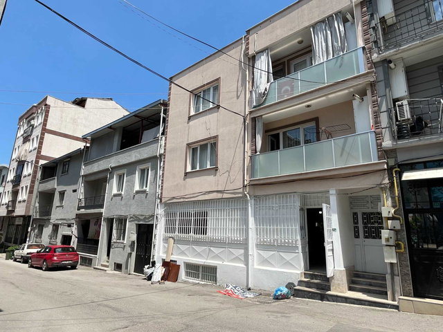 YILDIRIM ESENEVLER MAHALLESİ 1 DÜKKAN 2 DAİRELİ MÜSTAKİL EV