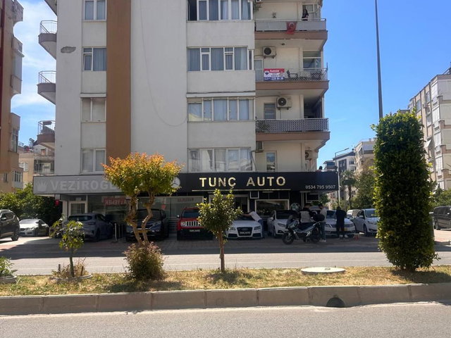 TURGUT REIS CADDESI ÜZERI MERKEZI KONUMDA 3+1 SATILIK DAIRE