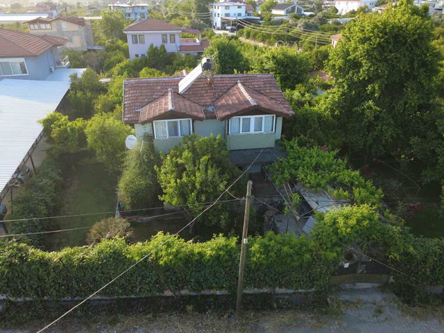 DEV BAHÇELİ SATILIK MÜSTAKİL VİLLA – 1310 M² GENİŞ YAŞAM ALANI!