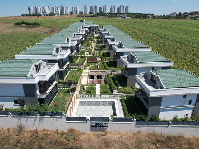 GÜZELCE LOTUS FLOWER’DA YAŞAM TARZINIZI DEĞIŞTIRECEK TRIPLEKS VILLA