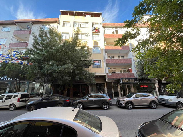 GEBZE HACIHALİL MAH. GENİŞ TERASLI KİRALIK 4+1 DAİRE