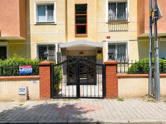 KÜÇÜKBAKKALKÖY EBEVEYN BANYOLU  3+1 SATILIK DAIRE