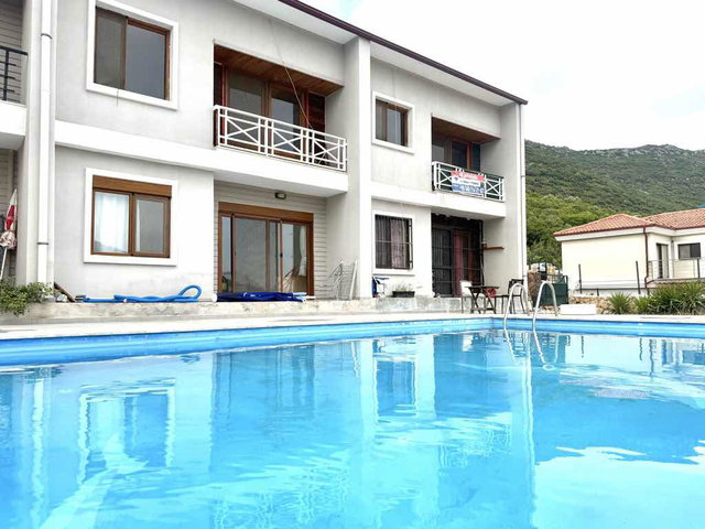 KAŞ ÇUKURBAĞ’DA DOĞAYLA İÇ İÇE, GENİŞ VE PRESTİJLİ YAŞAM ALANI 4+1 160 M2