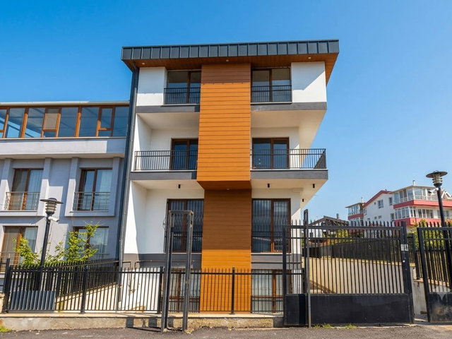 YAŞAMKENT’TE MANZARALI, GENİŞ, ARA KAT LÜKS SATILIK  1+1 DAİRE