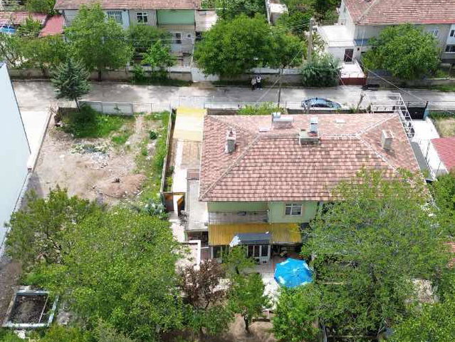 RE/MAX DEĞİŞİMDEN DOĞUKENT VİLLALARINDA SATILIK YATIRIMLIK DAİRE