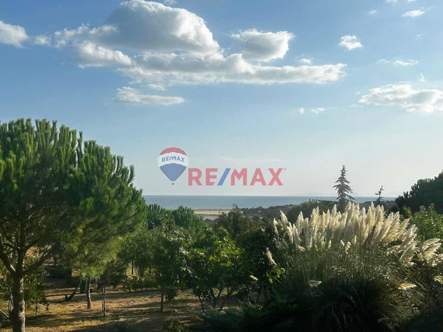REMAX LAVANDA'DAN ENEZ VAKIF KÖYÜNDE EMSALSİZ, DENİZ VE GÖL MANZARALI VİLLA