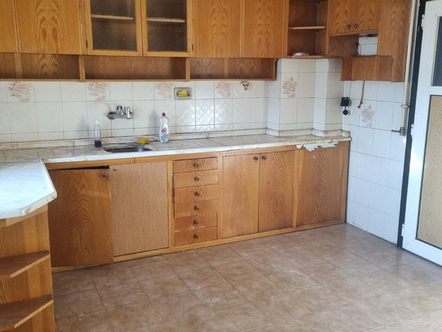 REMAX ARTIS'DEN BEYAZ EVLER'DE SATILIK 3+1 DAIRE